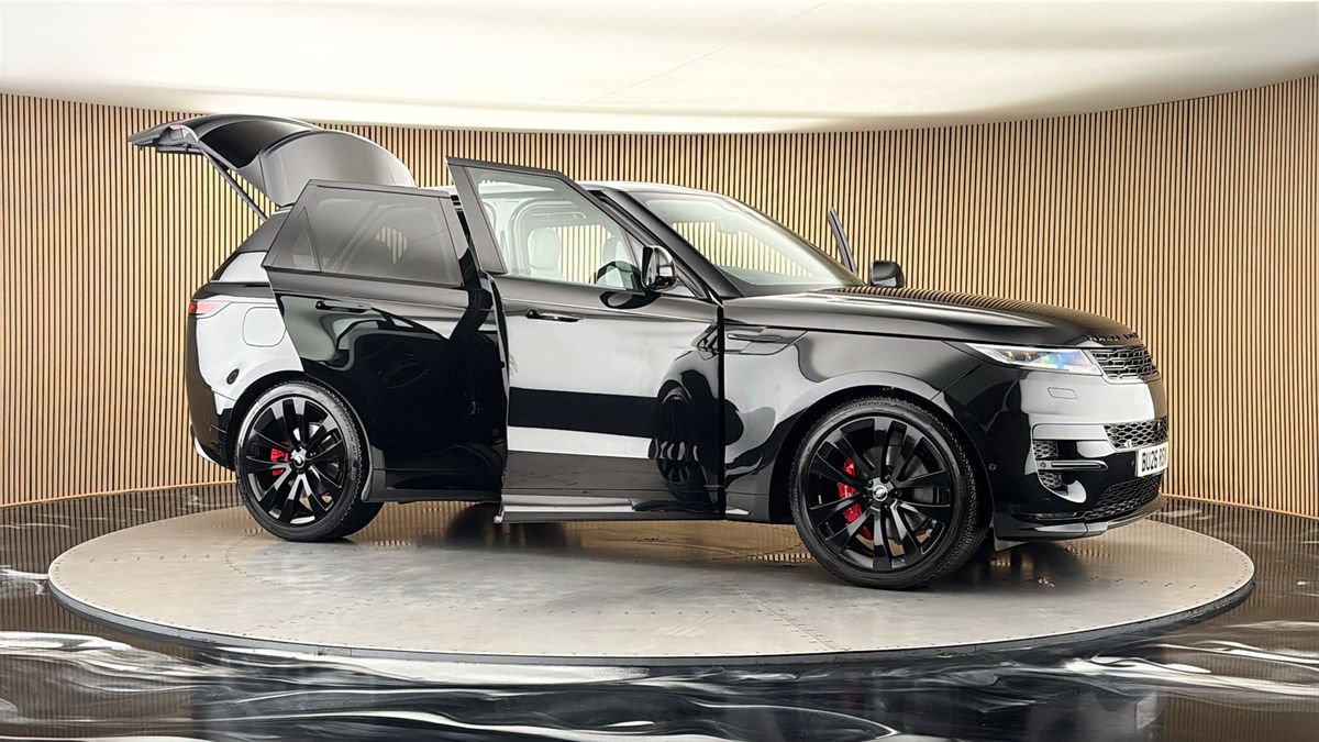 More views of Land Rover Range Rover Sport