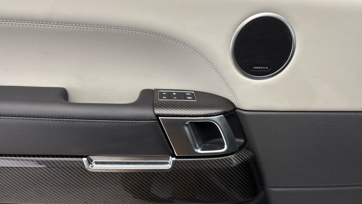 Land Rover Range Rover Sport Image 19