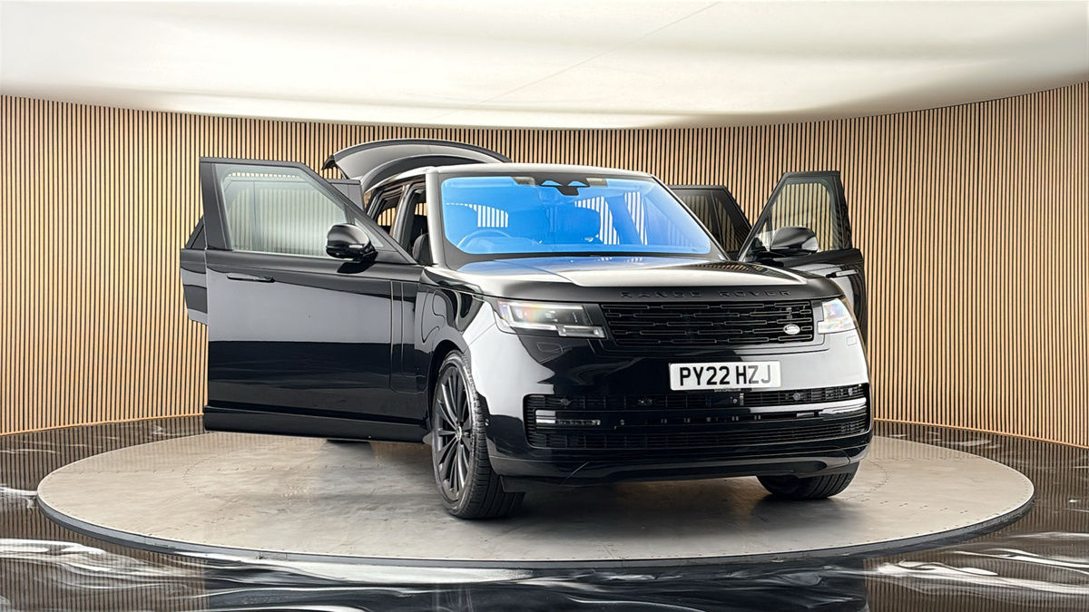 More views of Land Rover Range Rover