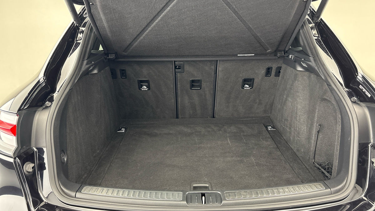 Porsche Macan Image 11