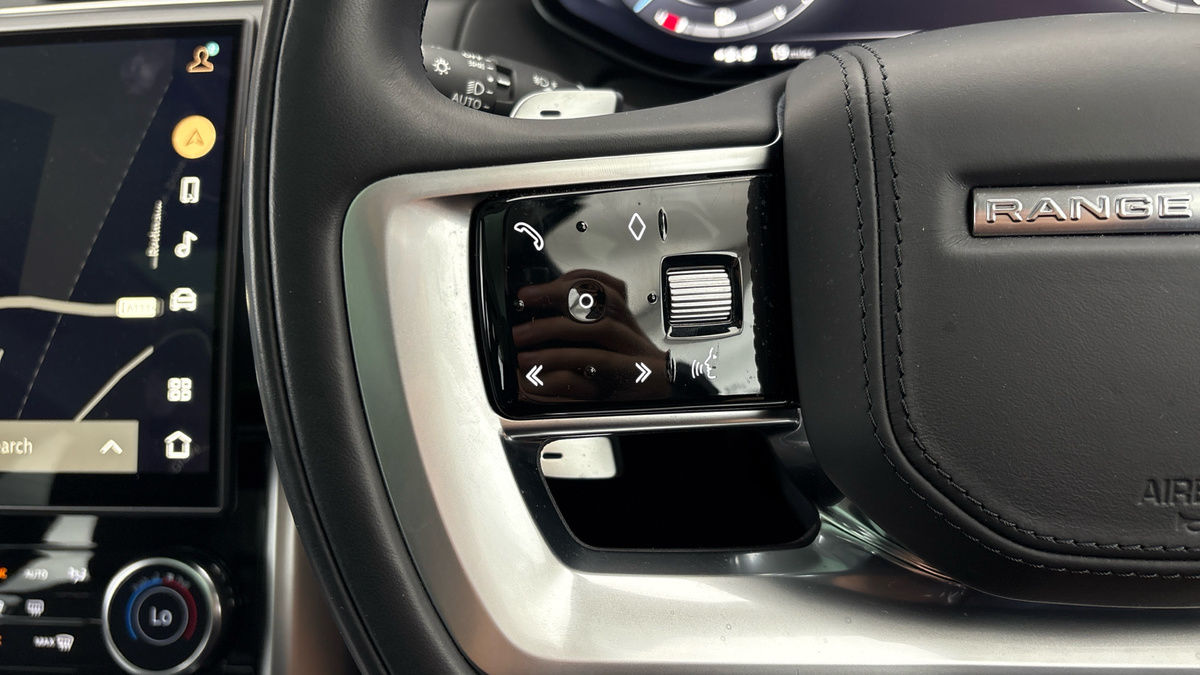 Land Rover Range Rover Image 13