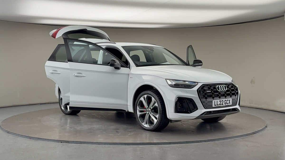 More views of Audi Q5