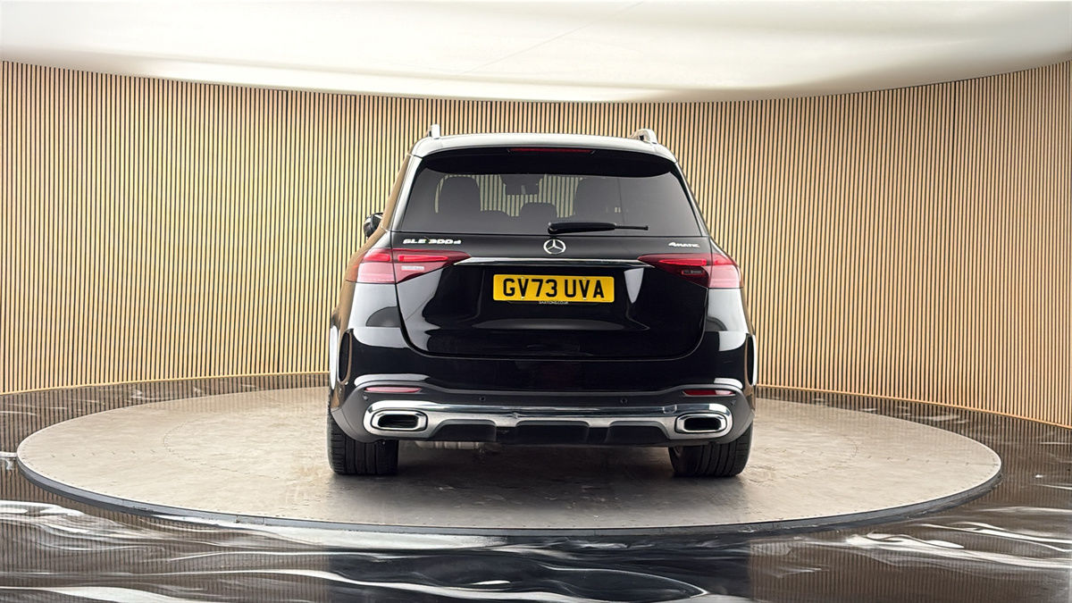 More views of Mercedes-Benz GLE