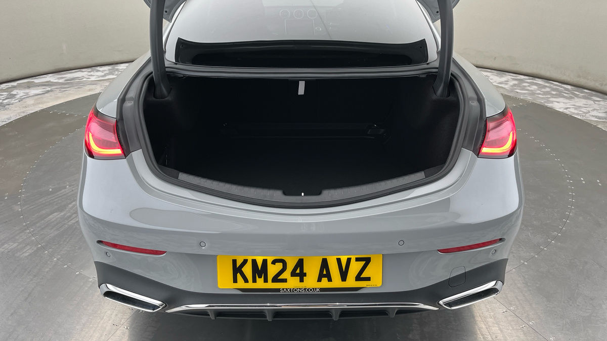 Mercedes-Benz CLE Image 11