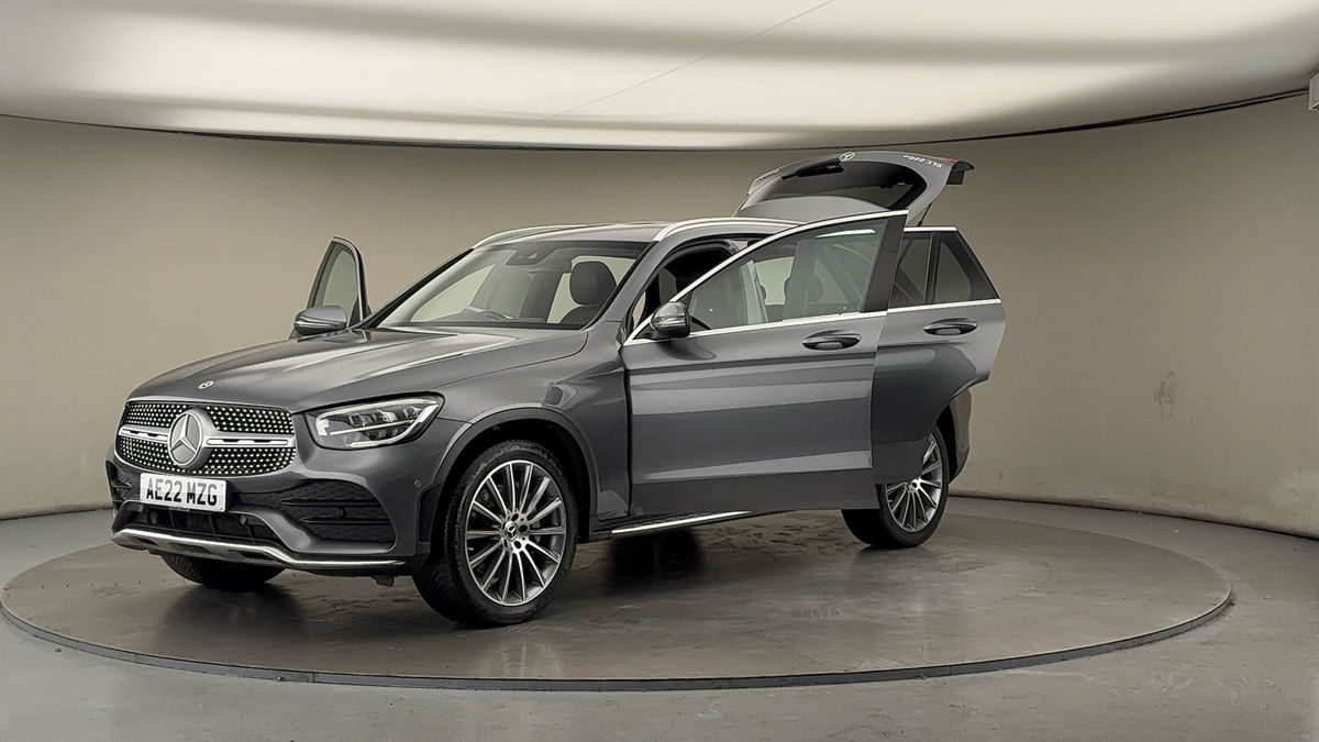 More views of Mercedes-Benz GLC