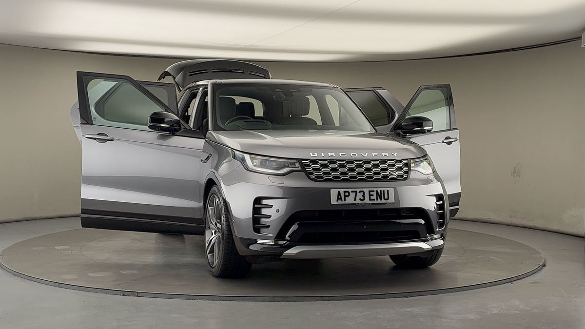 More views of Land Rover Discovery