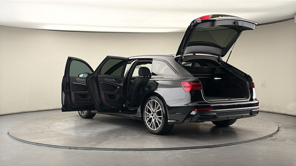 Audi A6 Avant Image 23