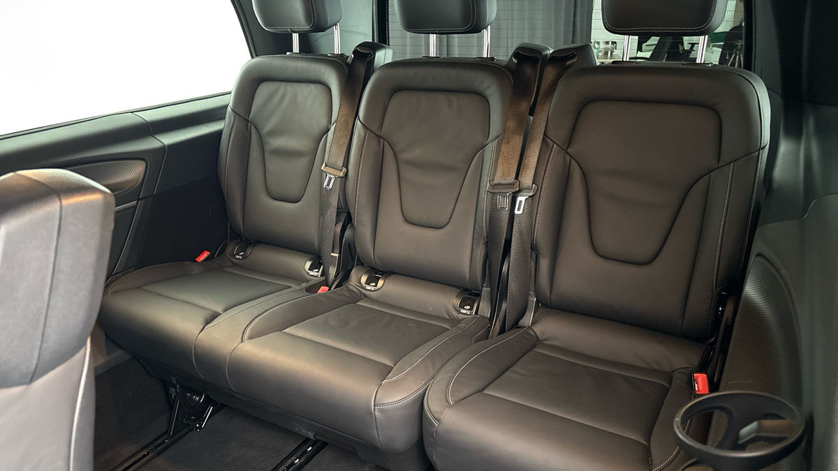 Mercedes-Benz V Class Image 6