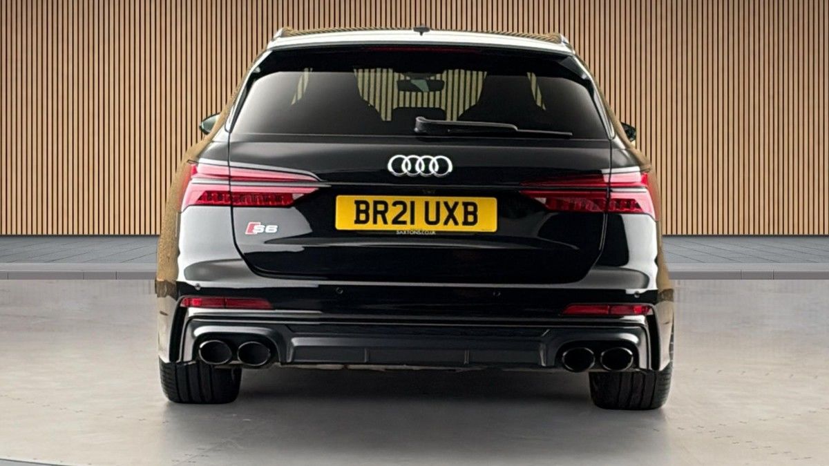 Audi S6 Avant Image 4