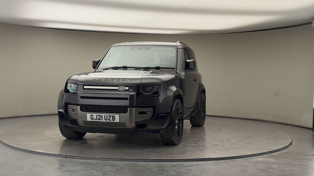 More views of Land Rover Defender 90