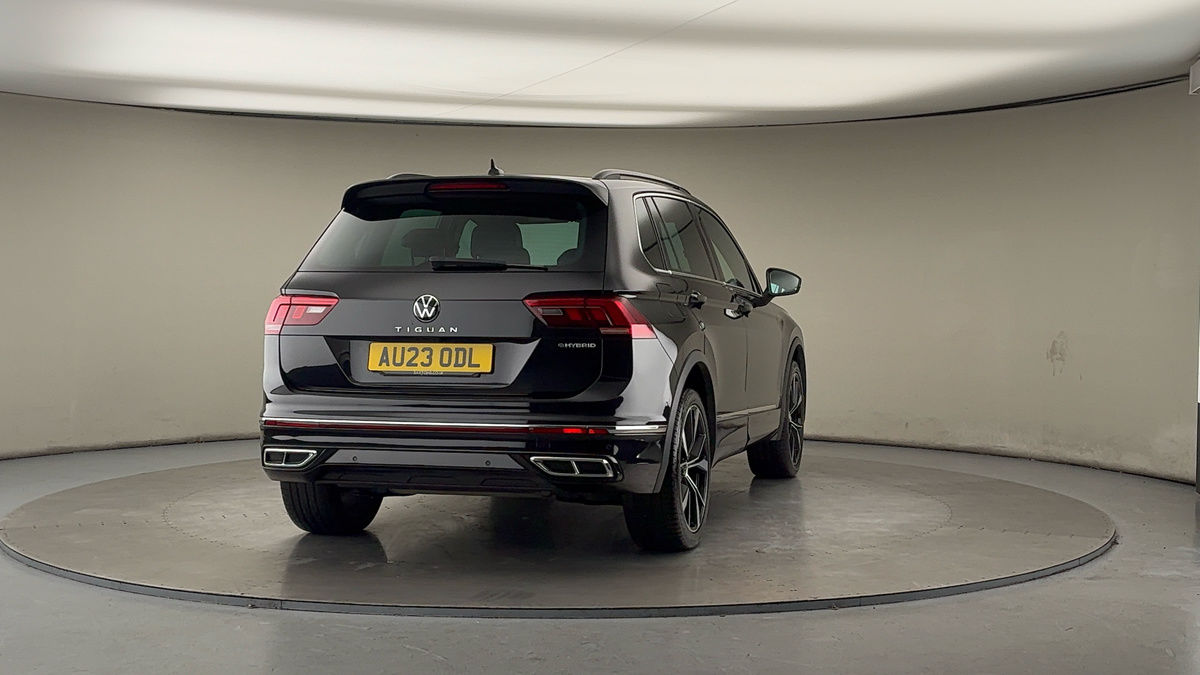 More views of Volkswagen Tiguan