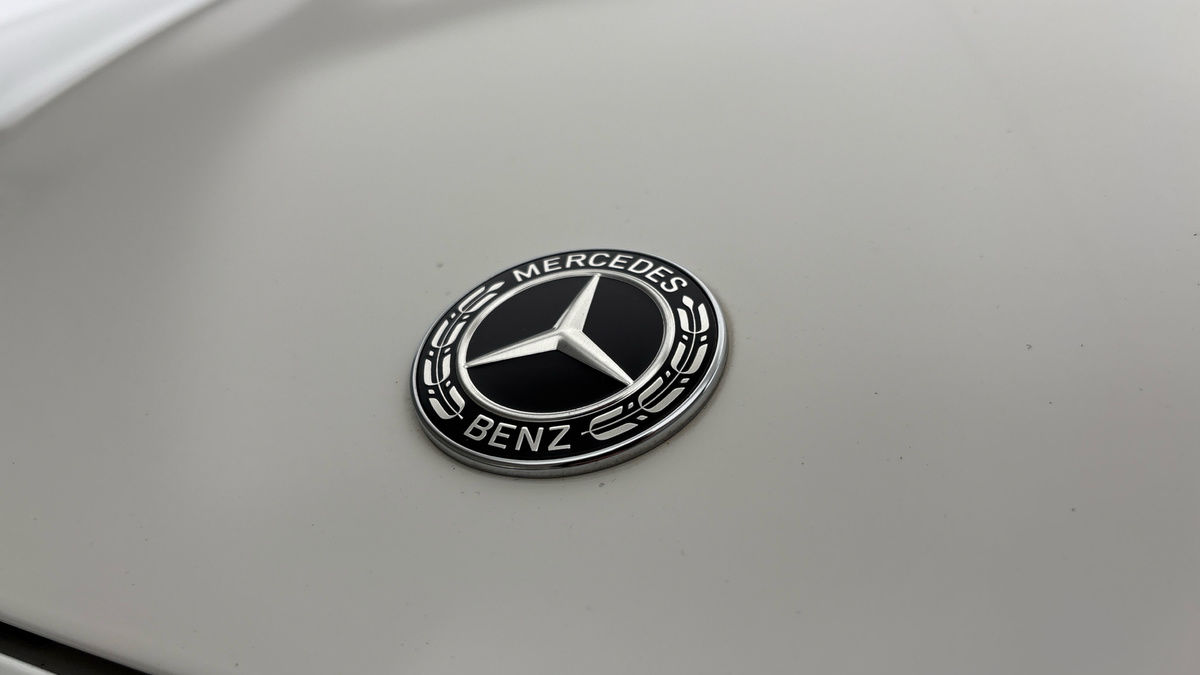 Mercedes-Benz E Class Image 24