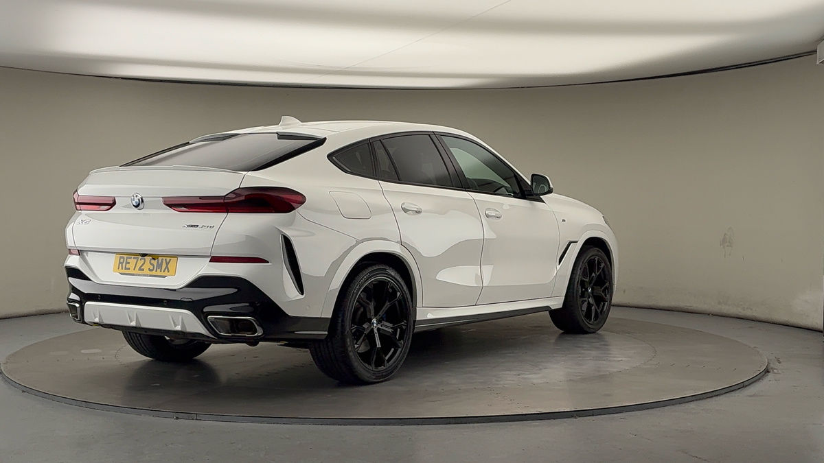 More views of BMW X6