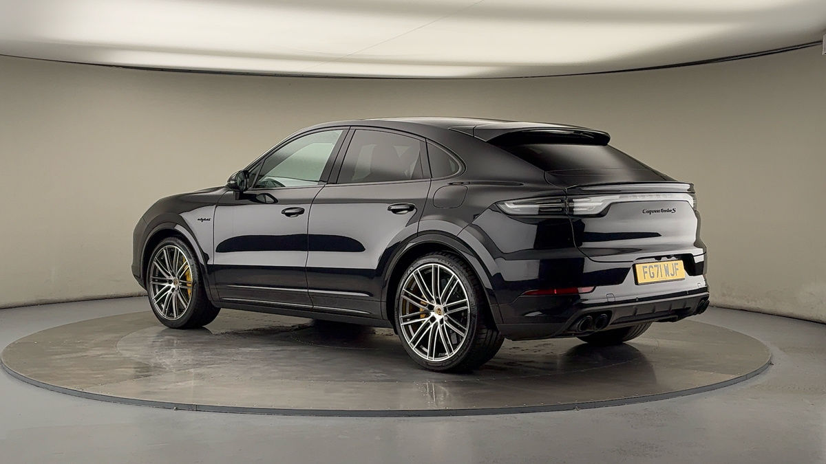More views of Porsche Cayenne