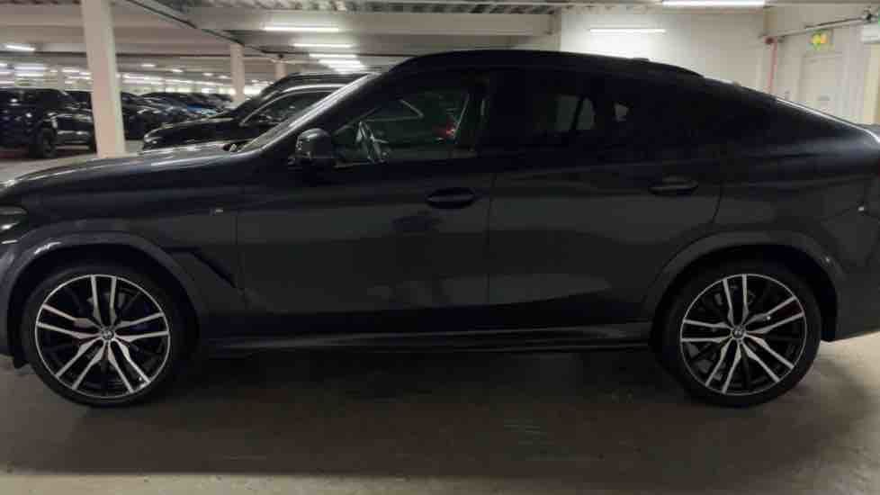 More views of BMW X6