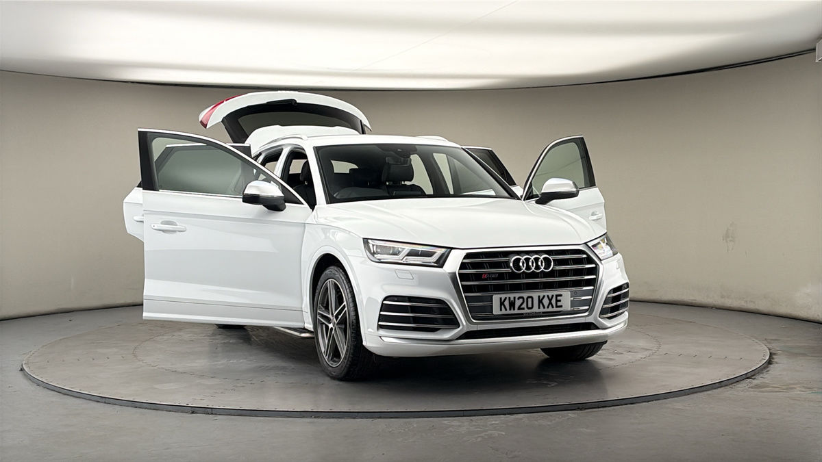 More views of Audi SQ5