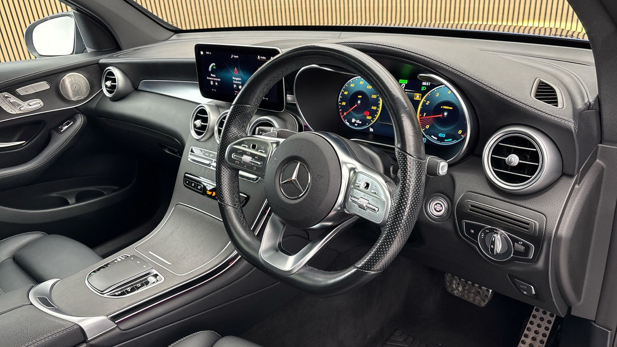 Mercedes-Benz GLC Image 5