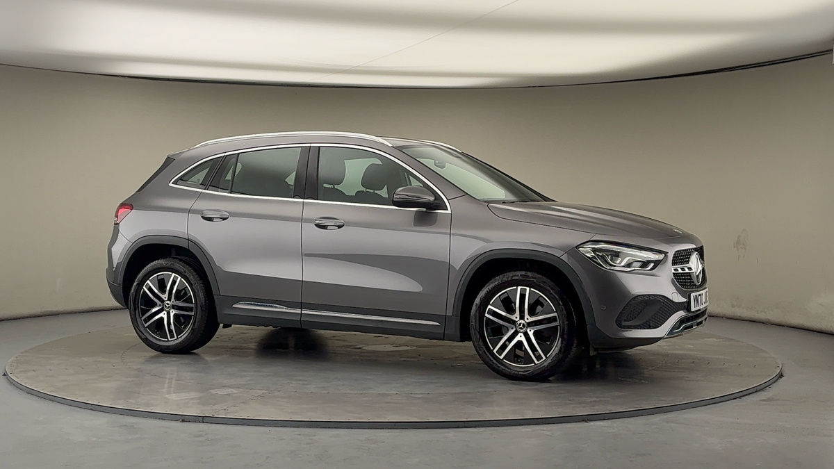 More views of Mercedes-Benz GLA