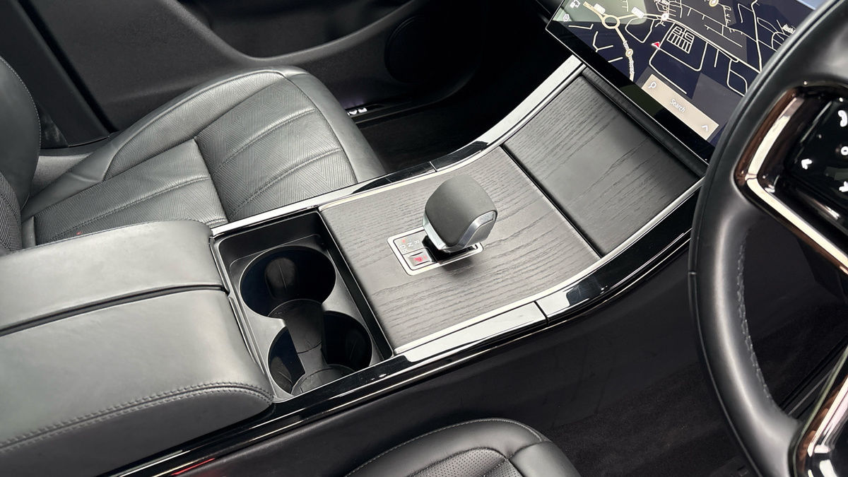 Land Rover Range Rover Evoque Image 18