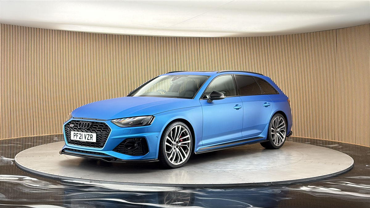 Audi RS4 Avant Image 20