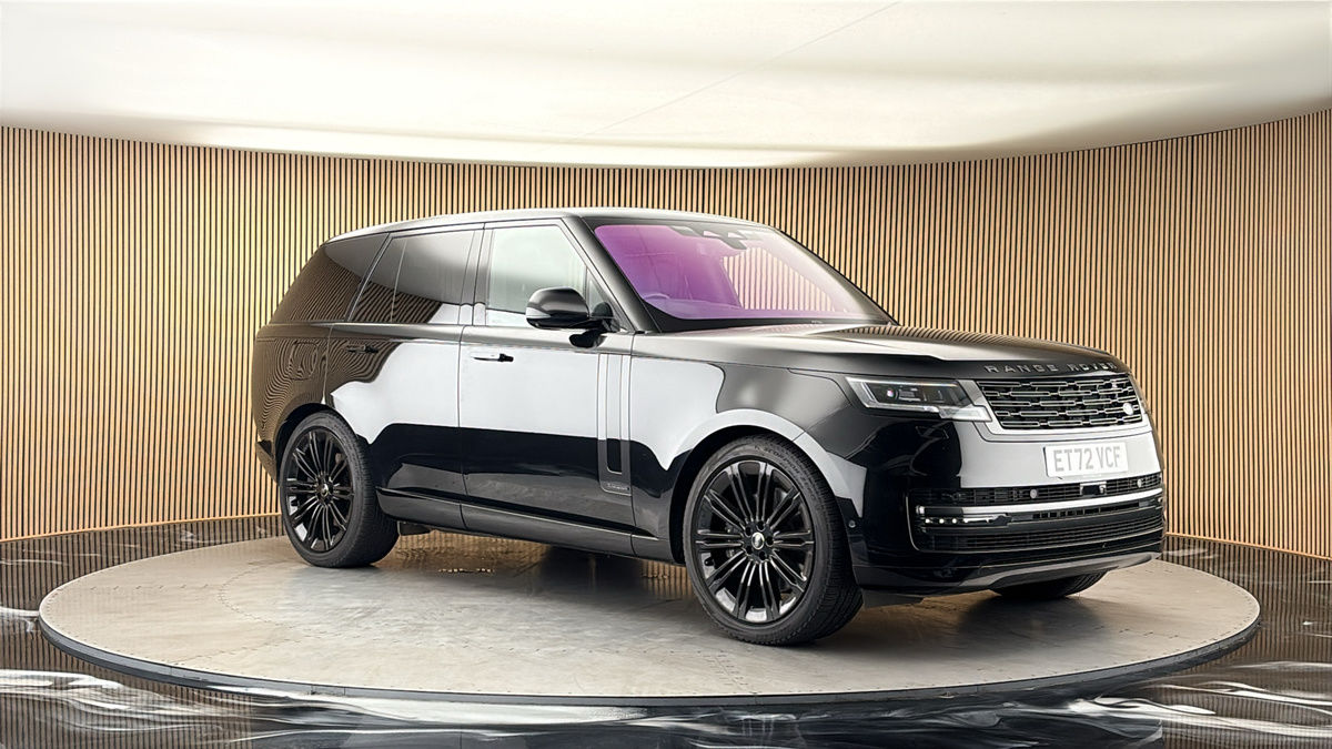 More views of Land Rover Range Rover