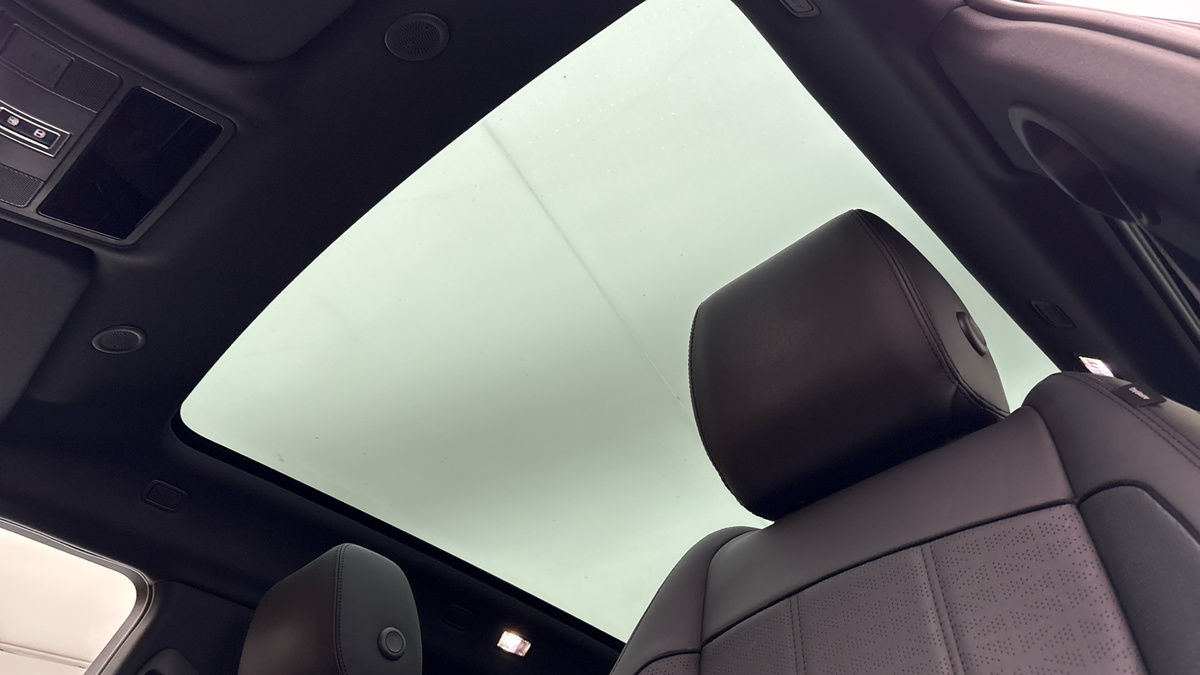 Land Rover Range Rover Evoque Image 6