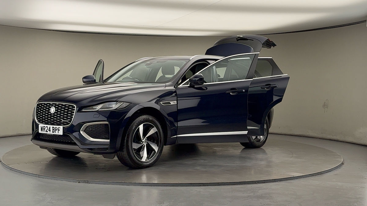 More views of Jaguar F-PACE