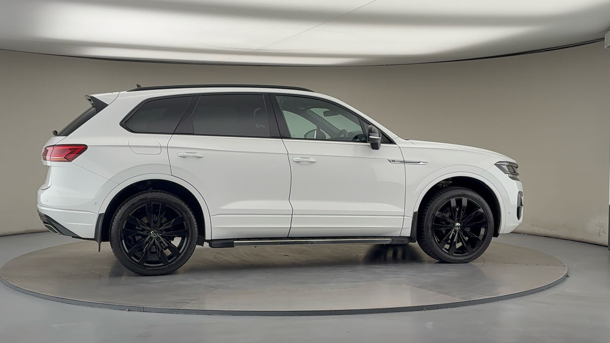 More views of Volkswagen Touareg
