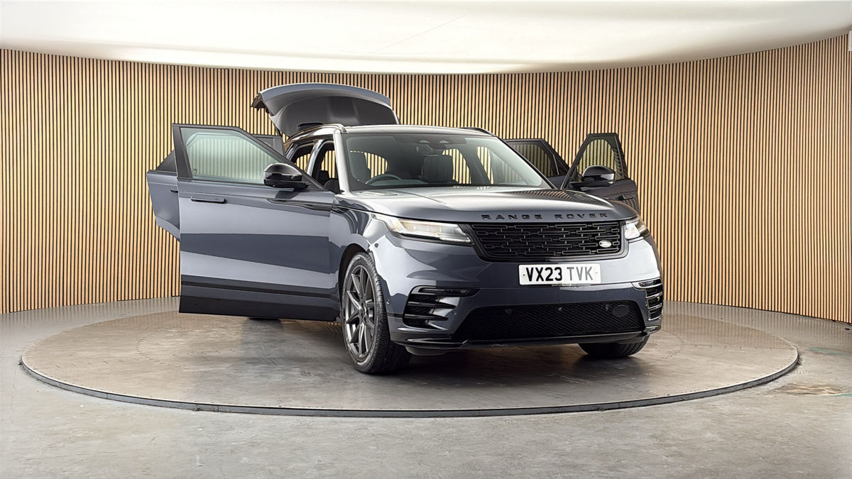 More views of Land Rover Range Rover Velar
