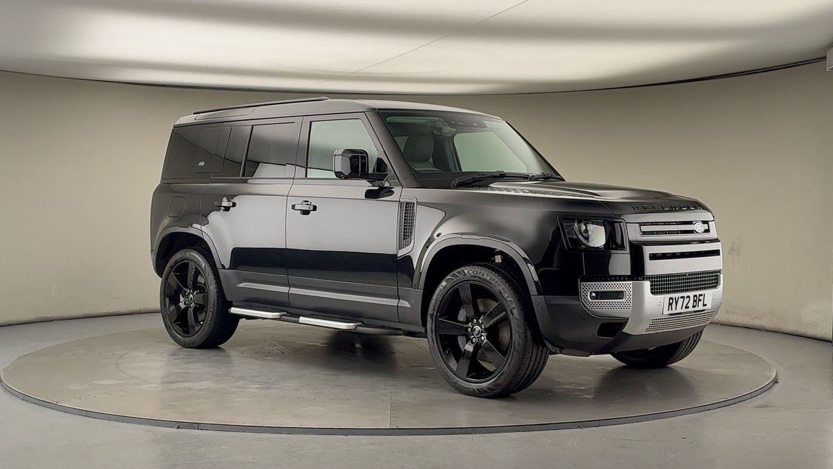 More views of Land Rover Defender 110