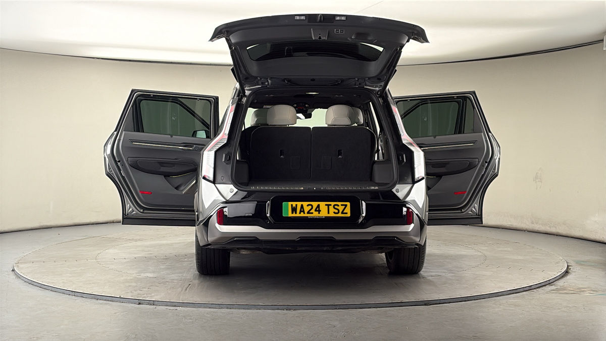 More views of Kia EV9