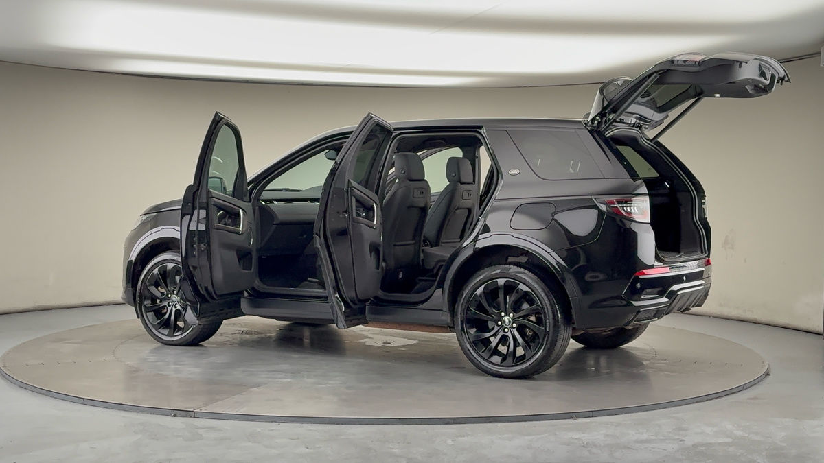 More views of Land Rover Discovery Sport