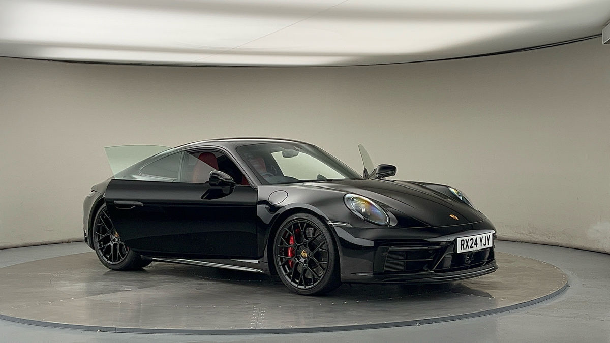 More views of Porsche 911