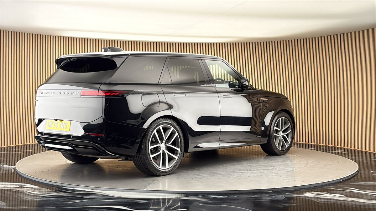 Land Rover Range Rover Sport Image 21