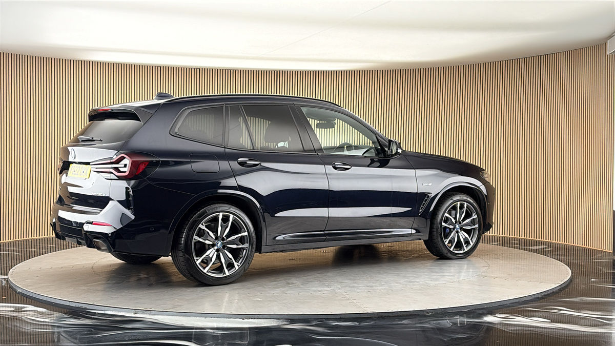 More views of BMW X3