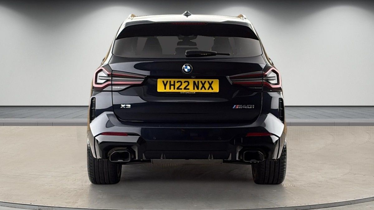 More views of BMW X3