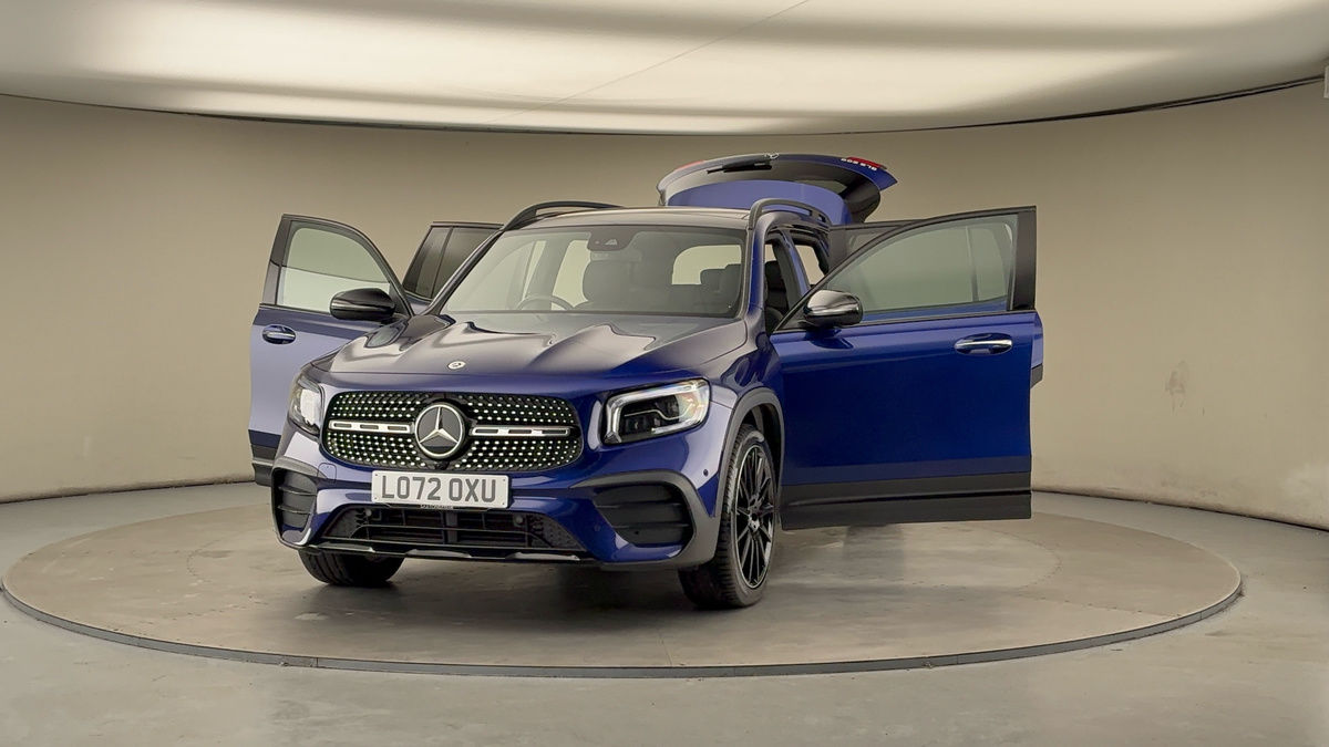 More views of Mercedes-Benz GLB
