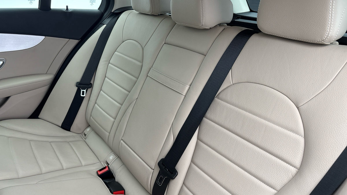 Mercedes-Benz C Class Image 8