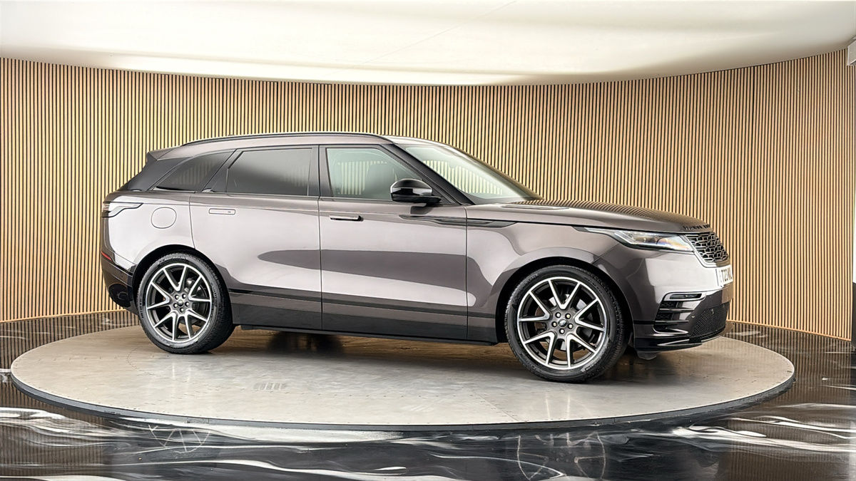 More views of Land Rover Range Rover Velar