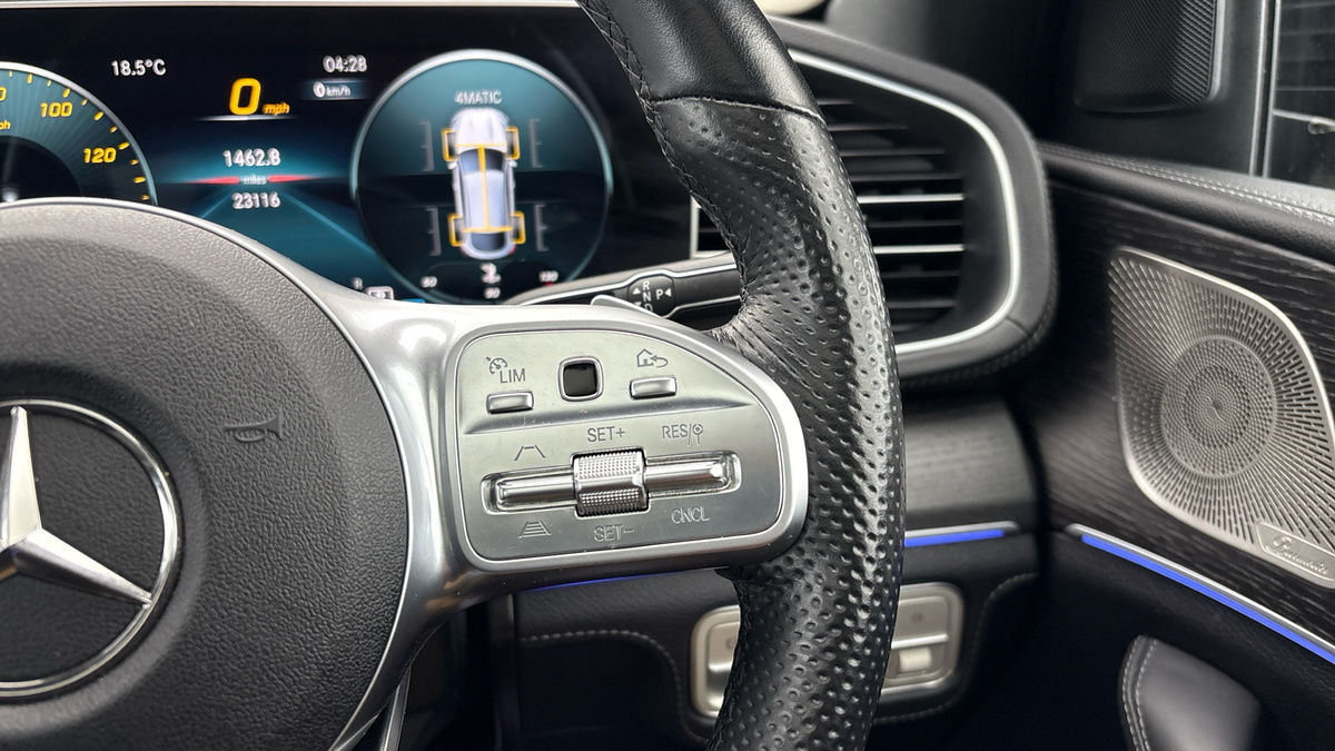 Mercedes-Benz GLE Image 14