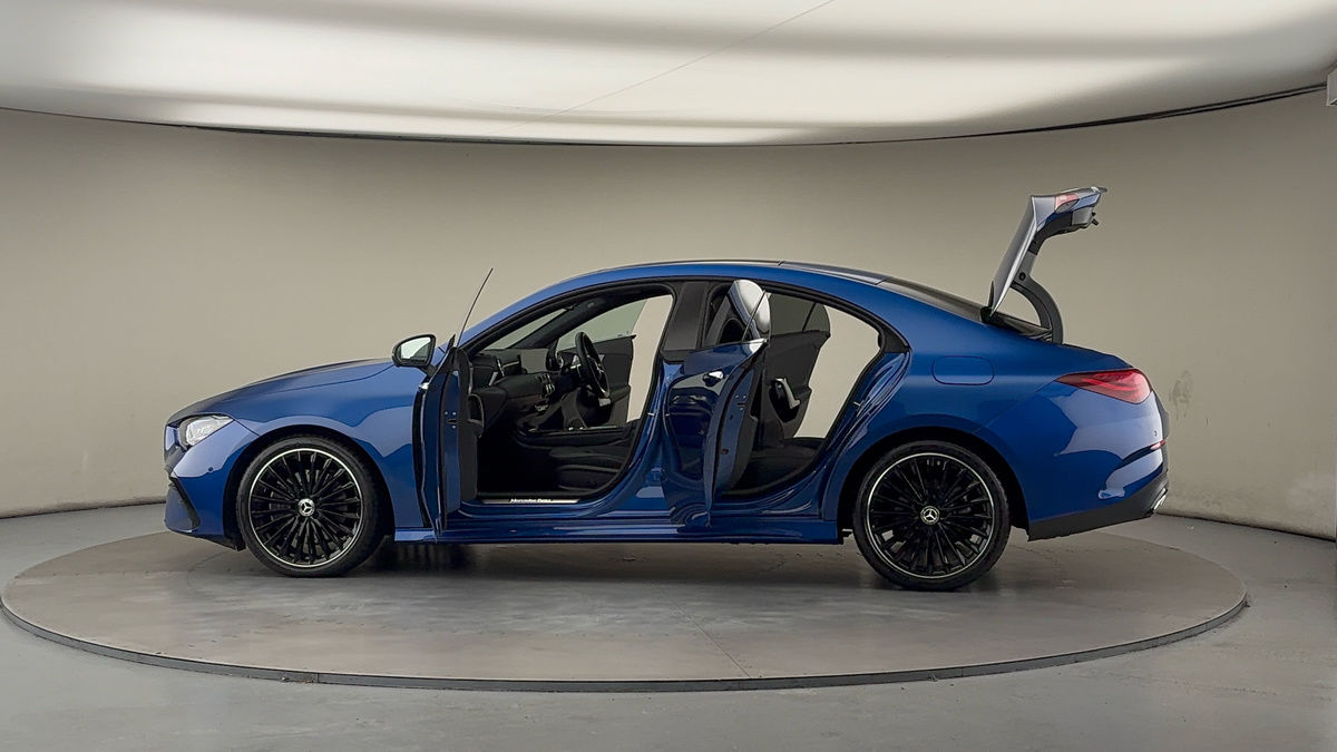 More views of Mercedes-Benz CLA