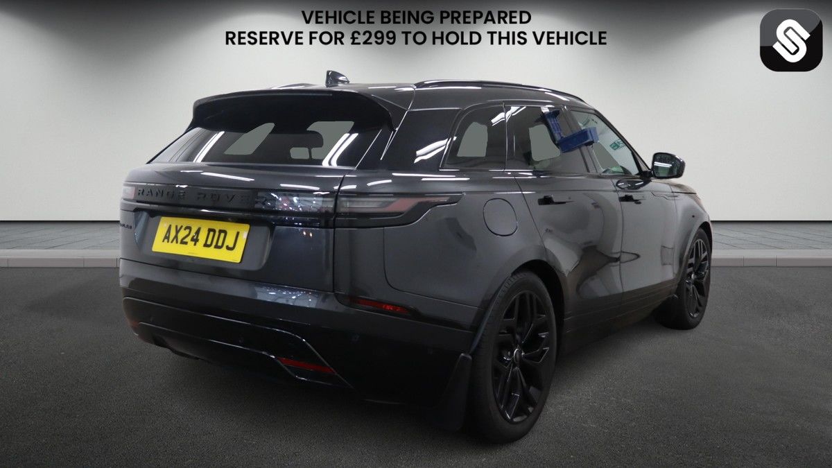 Land Rover Range Rover Velar Image 4