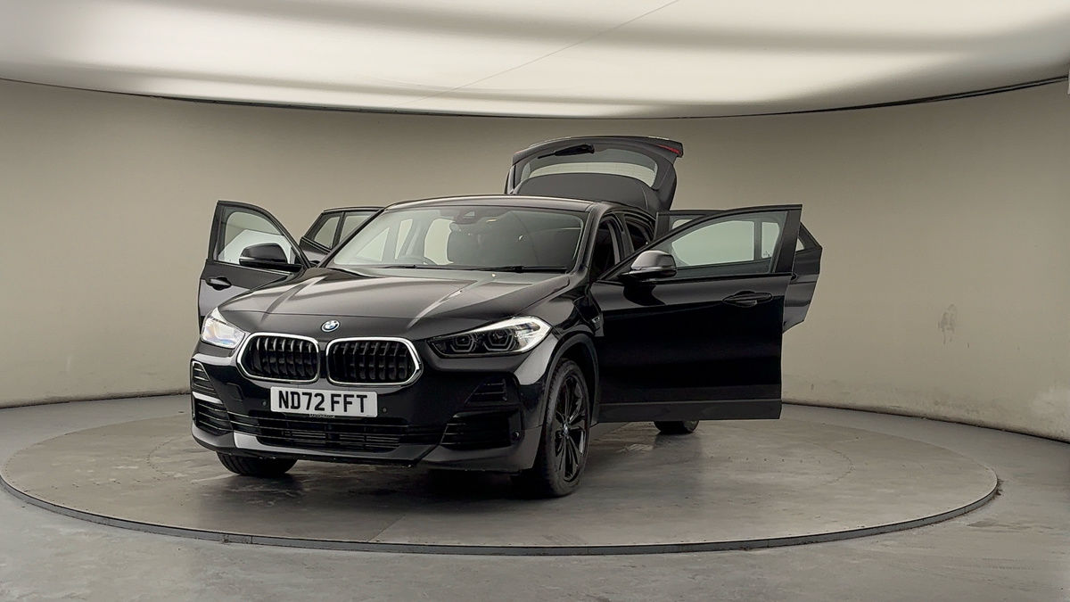 More views of BMW X2