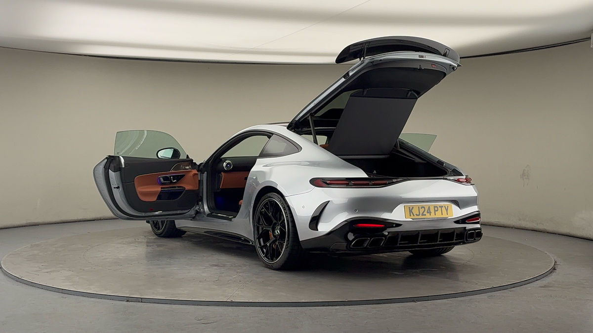 Mercedes-Benz AMG GT Image 23