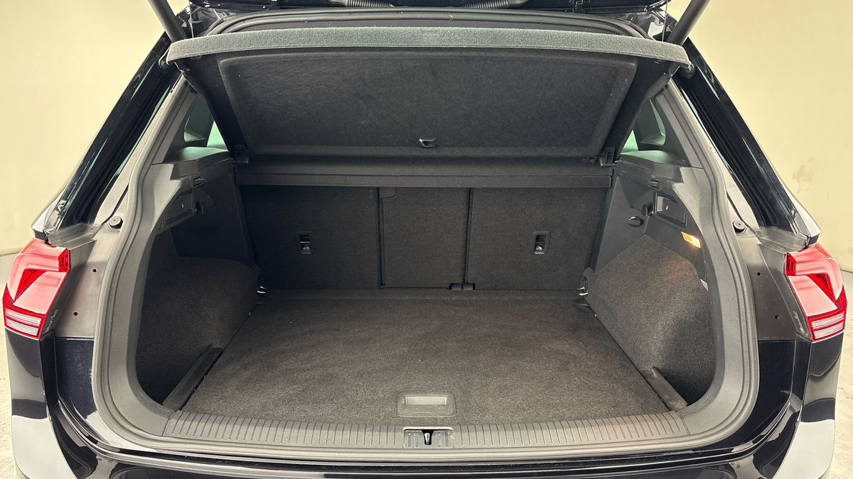 Volkswagen Tiguan Image 11