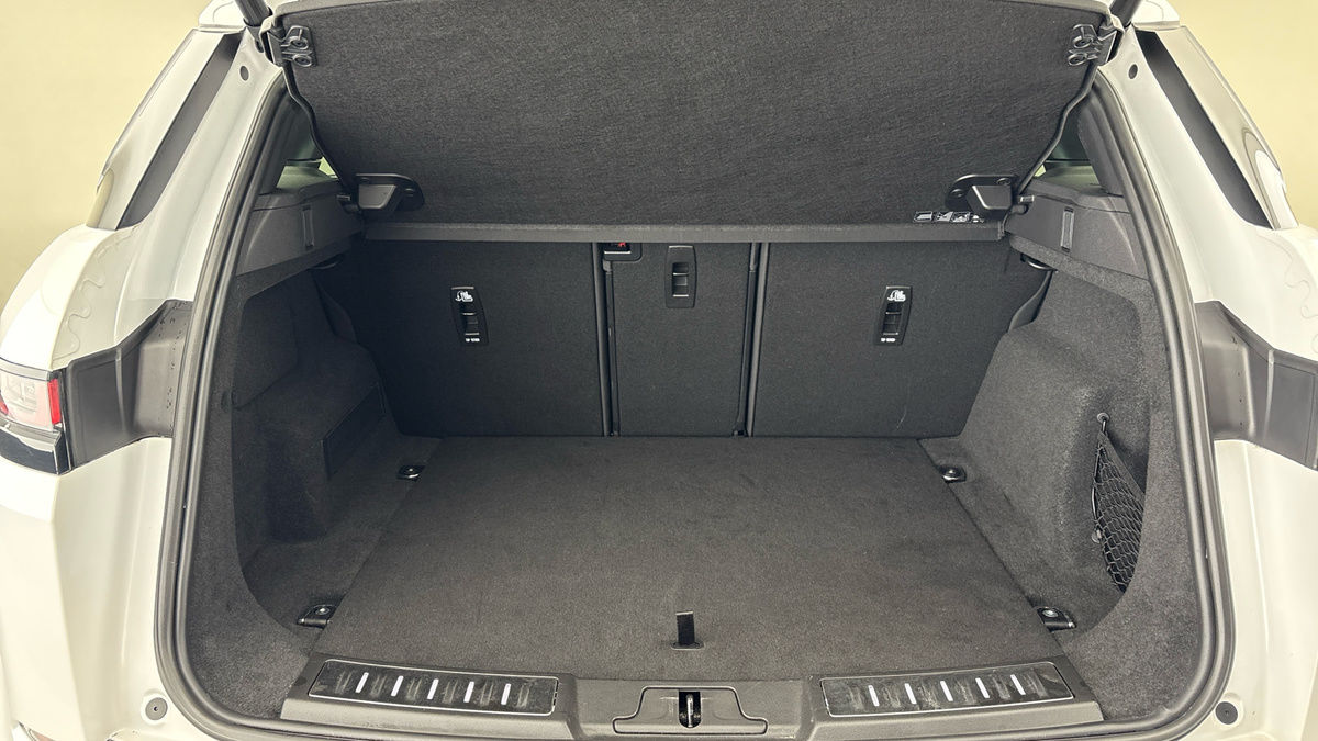 Land Rover Range Rover Evoque Image 11