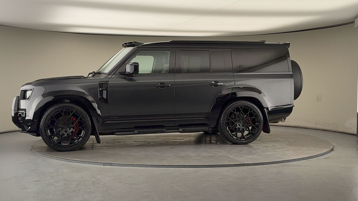 More views of Land Rover Defender 130