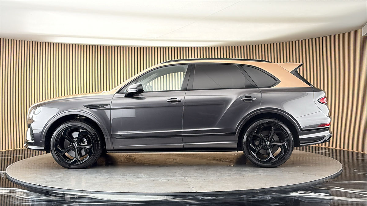 Bentley Bentayga Image 15