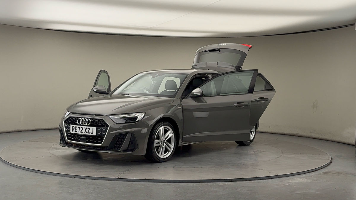 More views of Audi A1