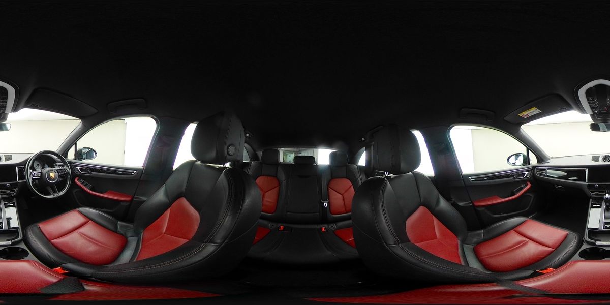 More views of Porsche Macan